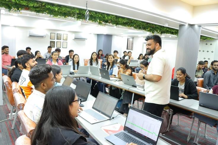 Best Skill Development Courses in Gujarat for Job Placement